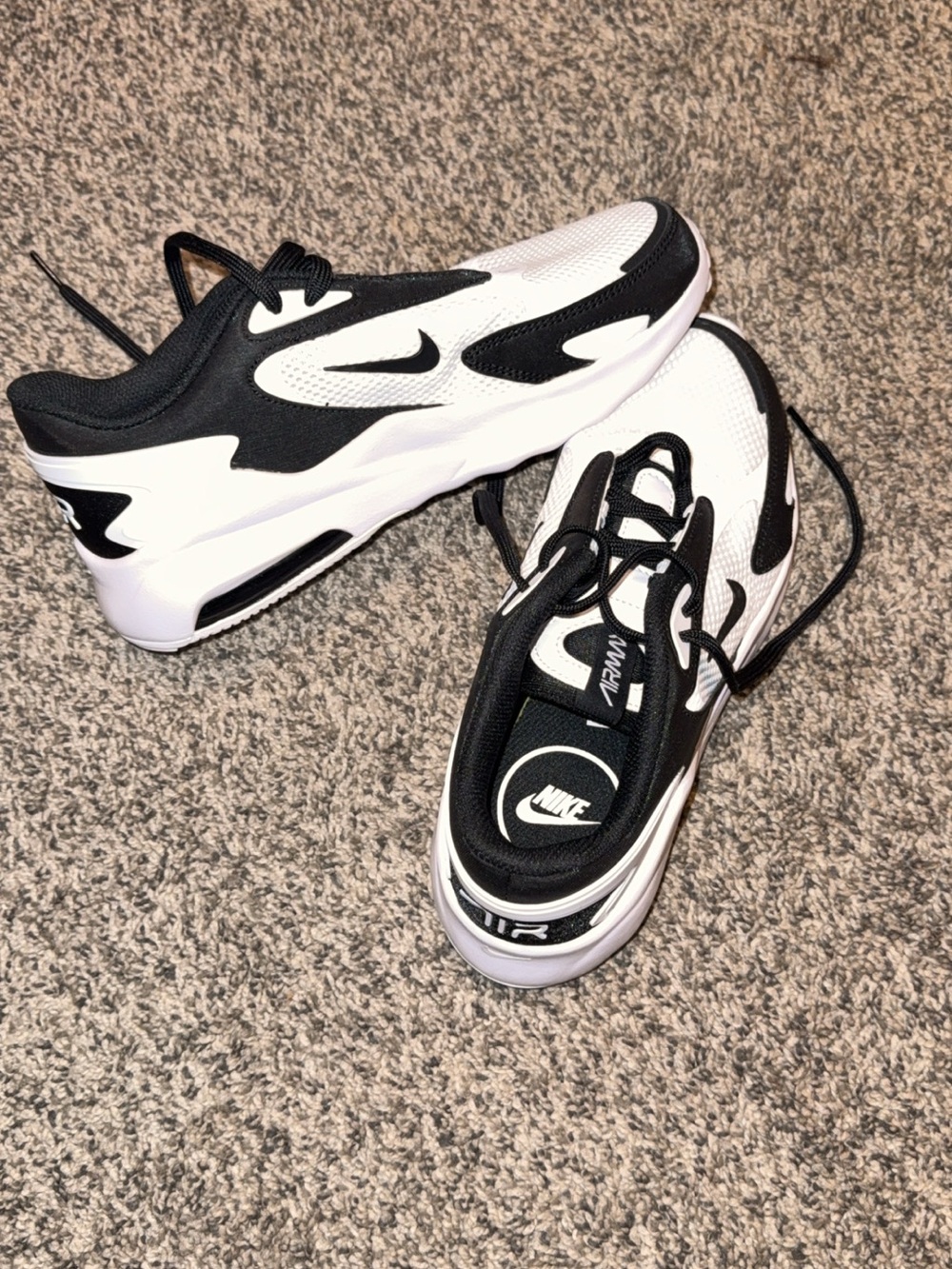 Nike Black and White Low-Top Athletic Sneakers
